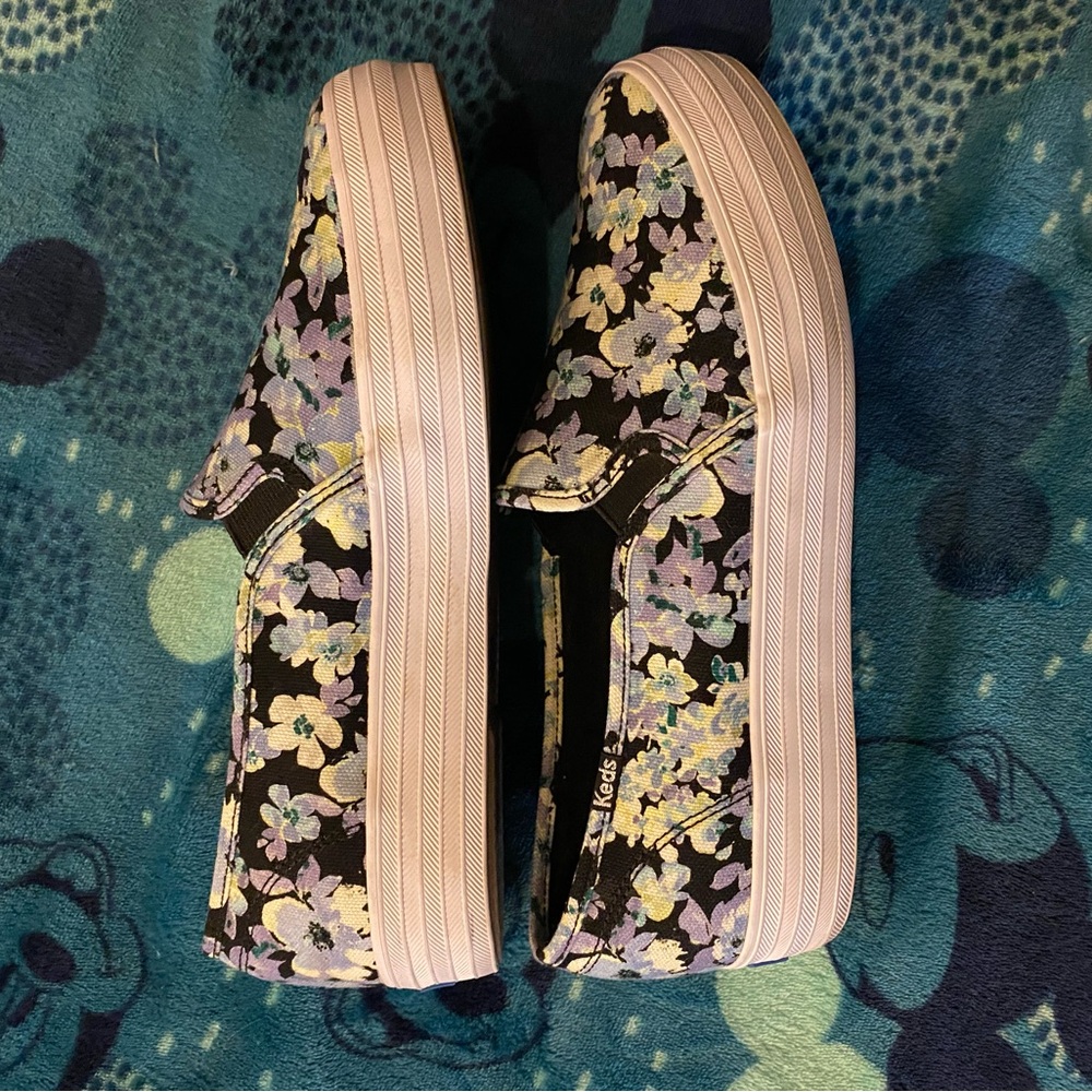 Keds flower slip on sneakers - Picture 2 of 3